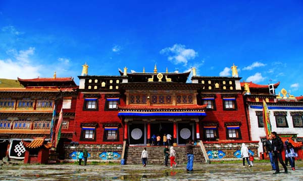 四姑娘山、新都橋、海螺溝（小環(huán)線）7日游